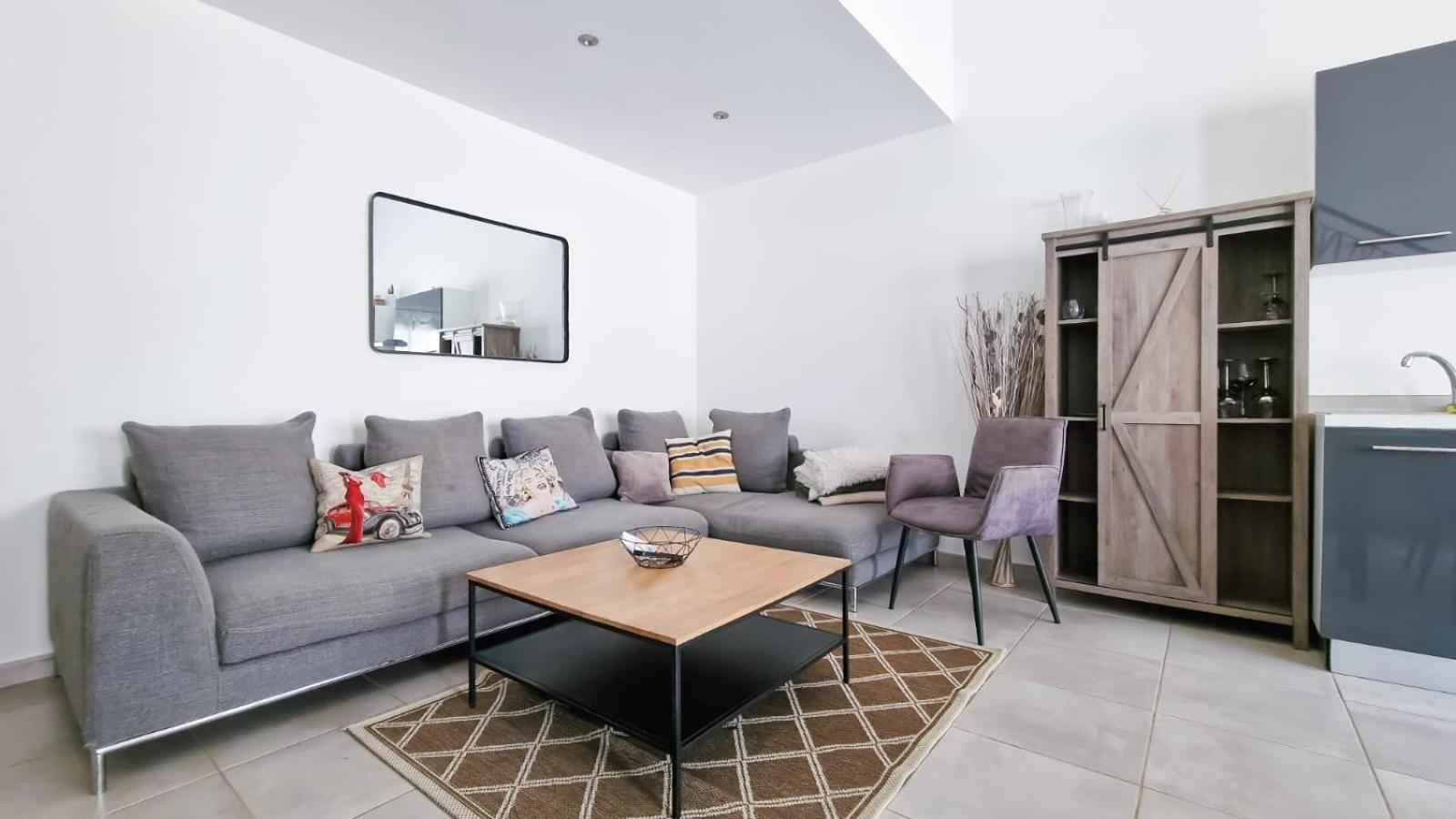 Bernis Appartement Plein Centre מראה חיצוני תמונה